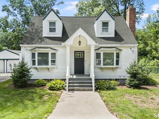 House for sale in Trumbull, Connecticut