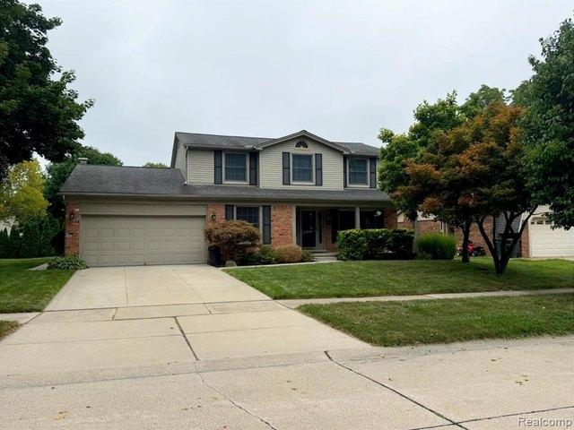 House for sale in Troy, Michigan