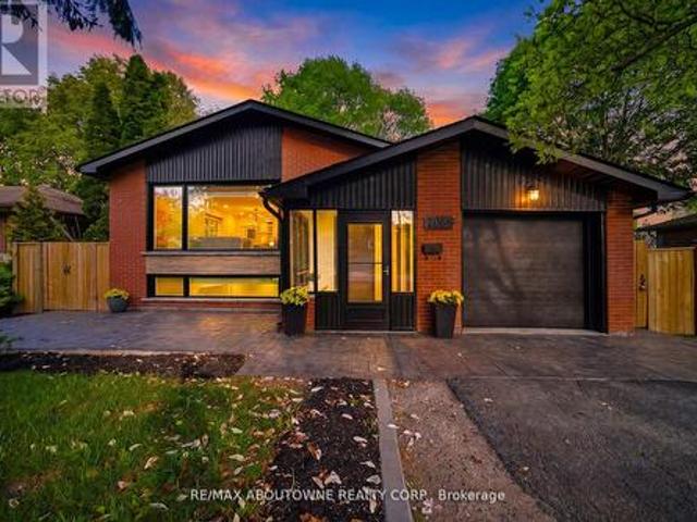 House for sale in Oakville, Ontario