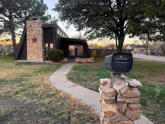 House for sale in Taylor, Texas
