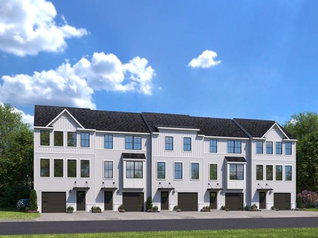 Townhouse for sale in Delaware