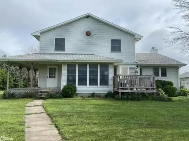 House for sale in Council Bluffs