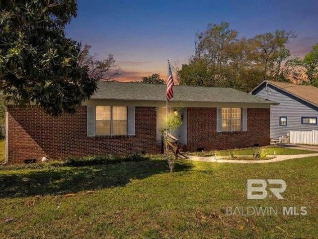 House for sale in Lillian, Alabama