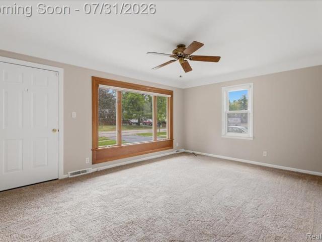 House for sale in Waterford, Michigan