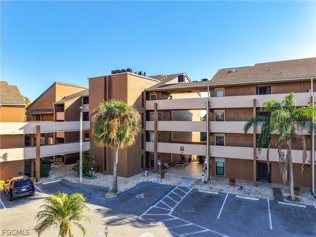 Condo for sale in North Fort Myers, Florida