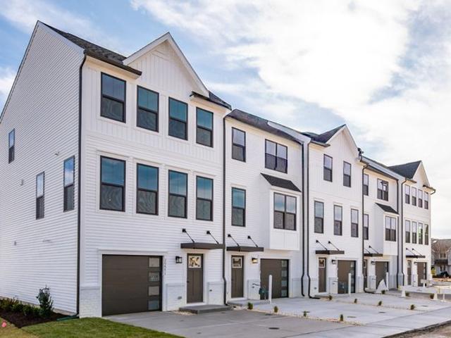 Townhouse for sale in Delaware