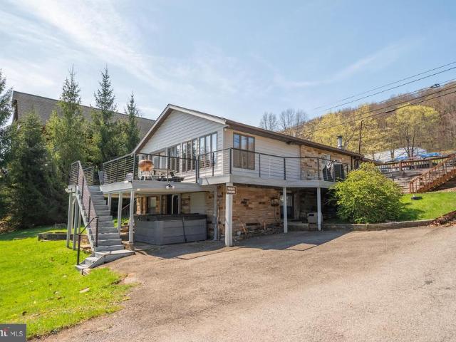 House for sale in Garrett, Maryland