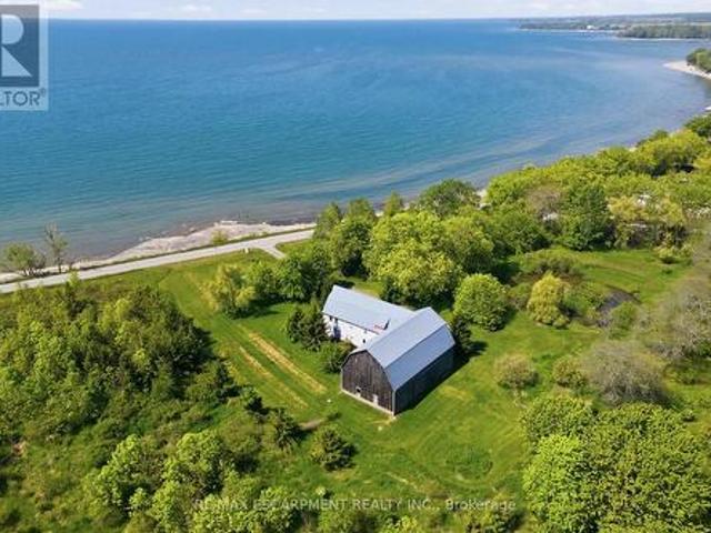 Farm for sale in Ontario