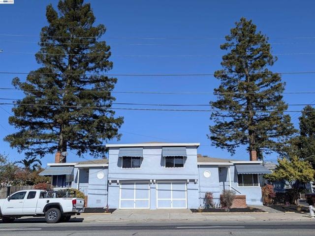 House for sale in Alameda, Alameda County