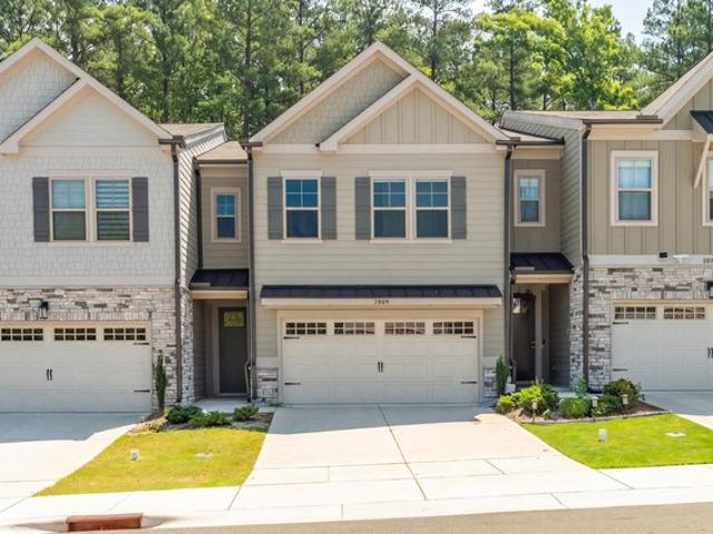 Townhouse for sale in Apex, Wake County