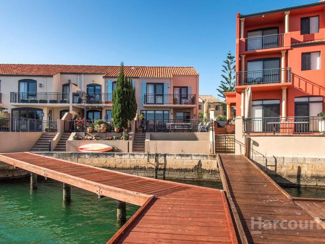 Apartment for rent in Parklands, Western Australia