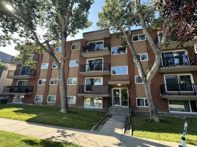 Condo for sale in Northwest, Alberta