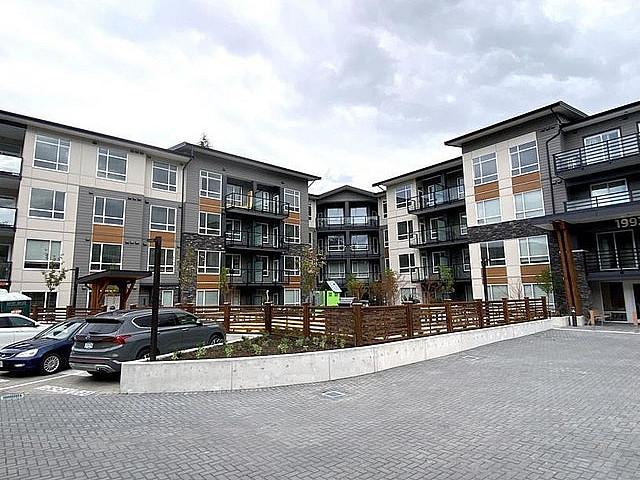 Condo for sale in British Columbia