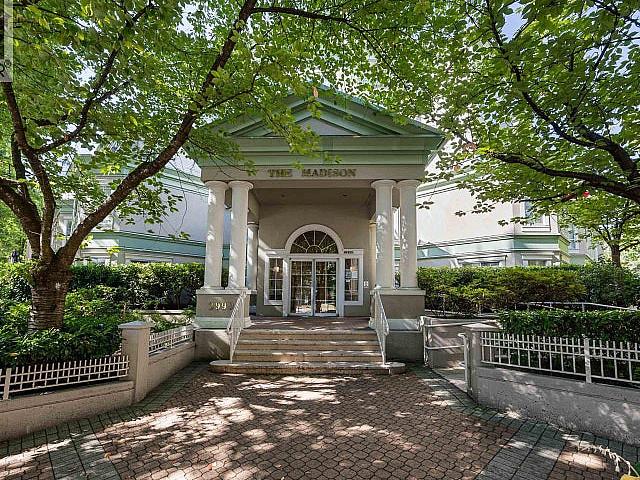 Condo for sale in Coquitlam, British Columbia