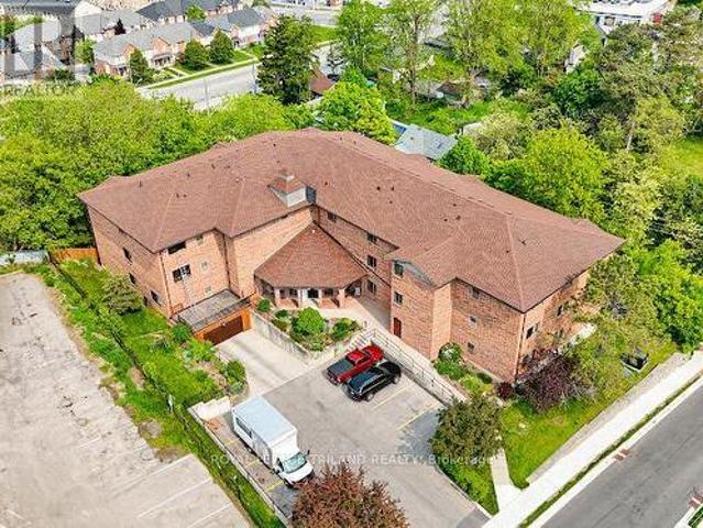 Condo for sale in Cambridge