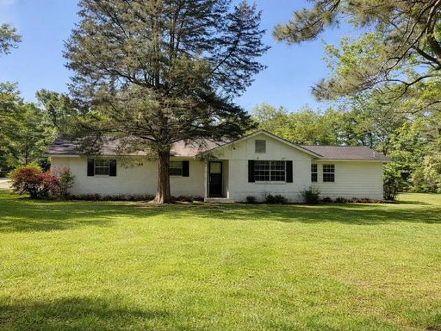 House for sale in Reform, Alabama