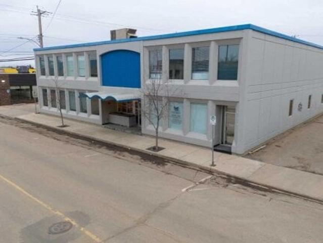 Office for sale in Lloydminster, Alberta