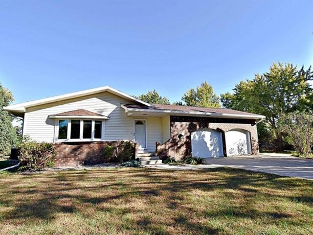 House for sale in Independence, Iowa