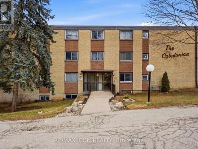 Condo for sale in Cambridge, Ontario