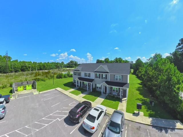 Townhouse for sale in Jacksonville, North Carolina