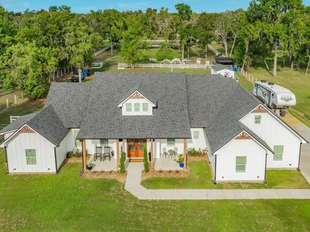 House for sale in Angleton, Texas