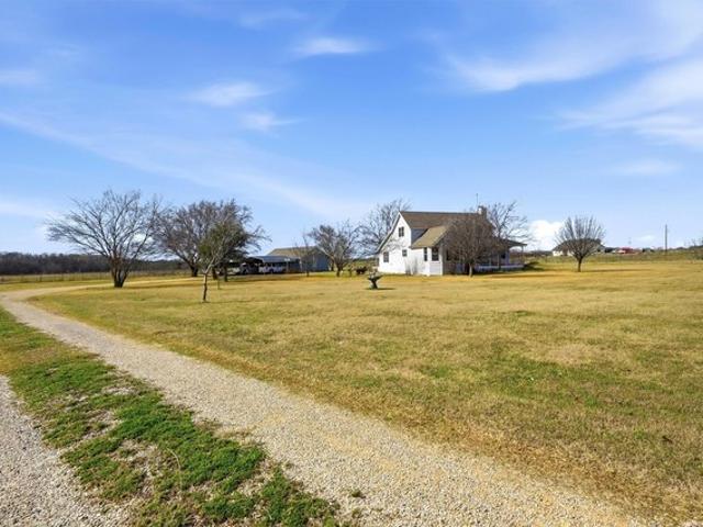 House for sale in Gunter, Texas