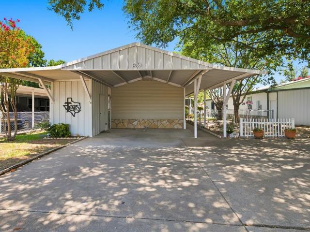 House for sale in Hood, Texas