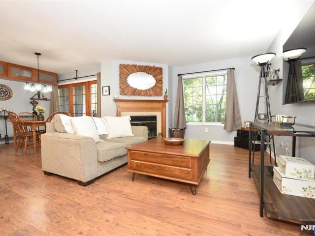 Townhouse for sale in Ramsey, New Jersey