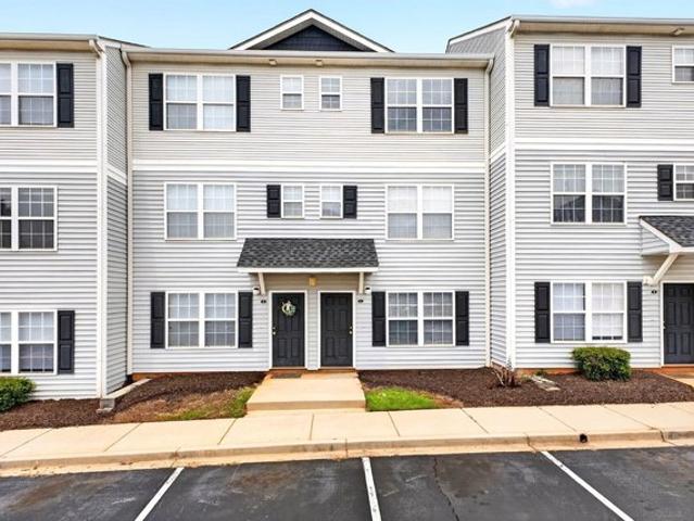 Townhouse for sale in Central, South Carolina