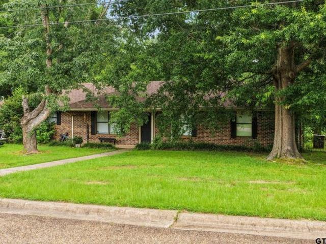 House for sale in Titus, Texas
