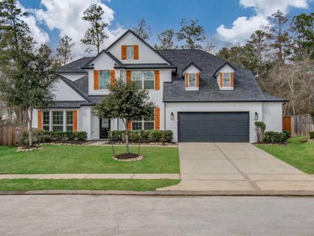 House for sale in Pinehurst, Texas