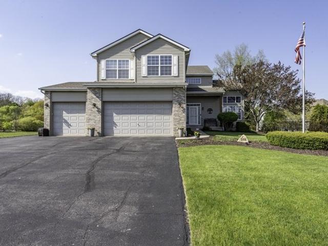 House for sale in Winthrop Harbor, Illinois