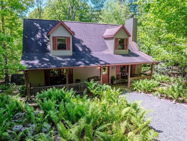 House for sale in Terra Alta, West Virginia