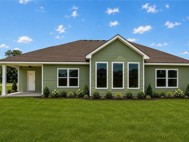 House for sale in East Lynne, Missouri