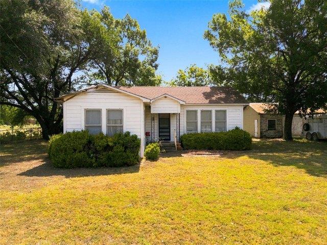 Farm for sale in Marlin, Texas