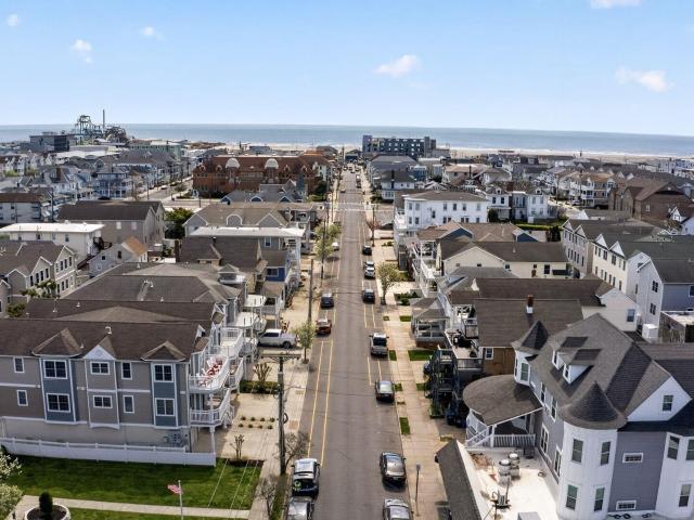 House for sale in Wildwood, Cape May County