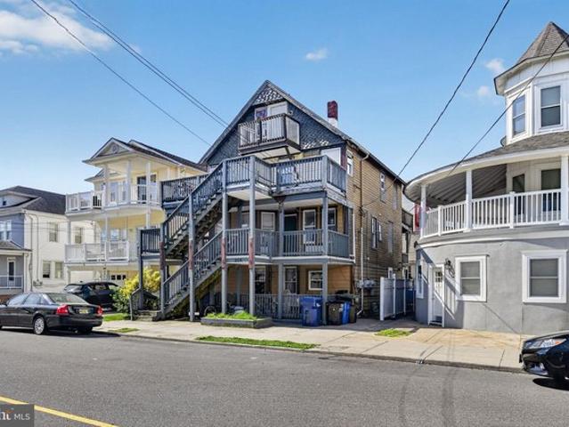 House for sale in Wildwood, New Jersey