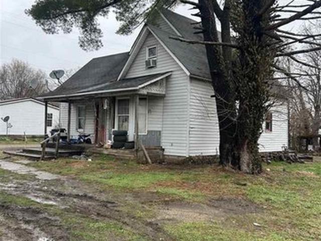 House for sale in Carlisle, Indiana