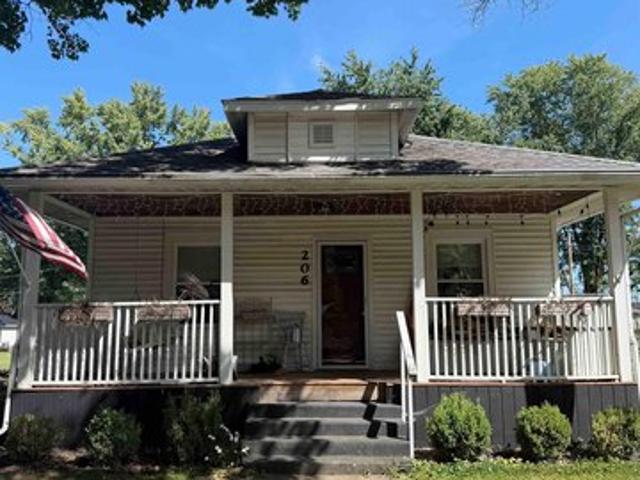 House for sale in Wakarusa, Elkhart County