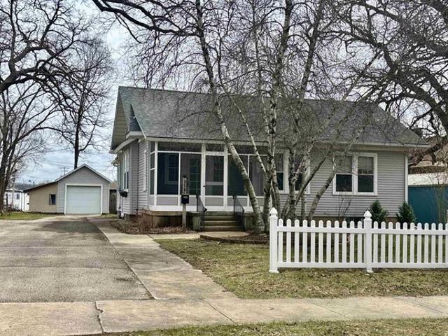 House for sale in Decorah, Iowa