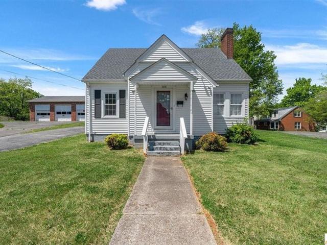 House for sale in Horse Cave, Kentucky