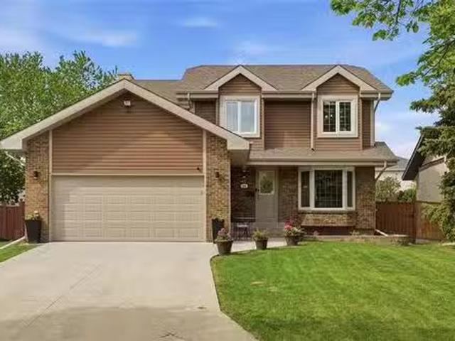 House for sale in East St. Paul, Manitoba