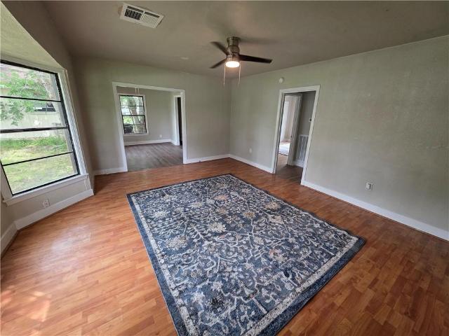 House for sale in Navasota, Grimes County