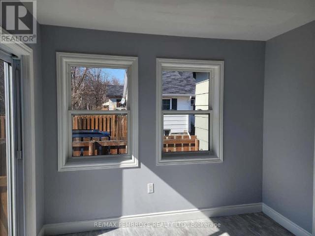 House for sale in Renfrew, Ontario