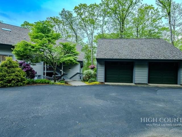Condo for sale in Avery, North Carolina