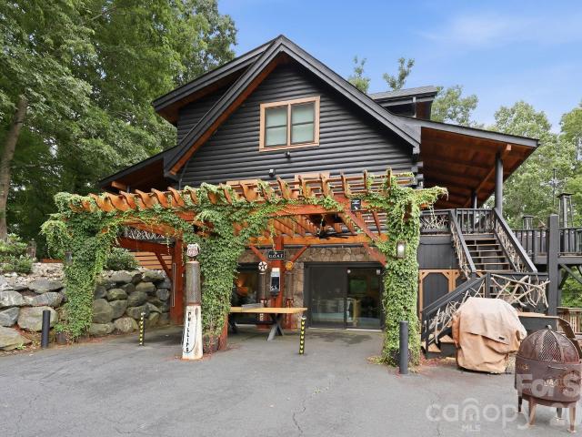 House for sale in Yancey, North Carolina