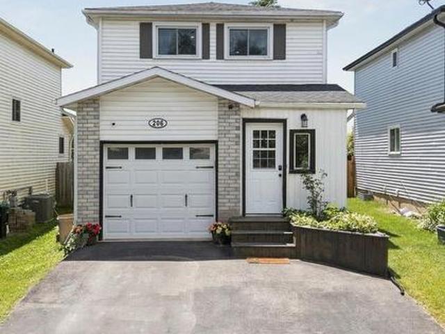 House for sale in Barrie, Ontario