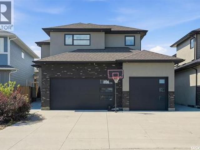 House for sale in Saskatoon, Saskatchewan