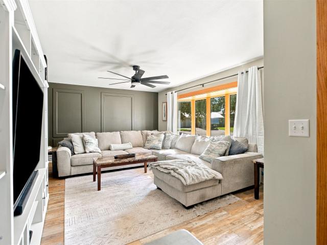 House for sale in Clintonville, Waupaca County