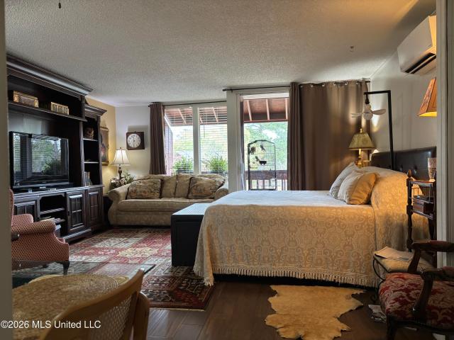 Condo for sale in Diamondhead, Mississippi